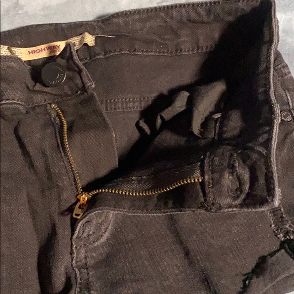 Highway Jeans Distressed Shorts Womens size 29 - Picture 14 of 16